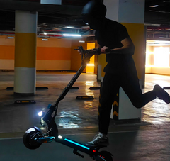 Nanrobot Lightning Pro Electric Scooter