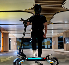 Nanrobot Lightning Pro Electric Scooter