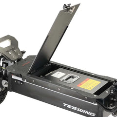 Teewing Z4 Pro 8000W Dual Motor Electric Scooter