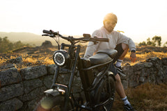 Riding Times Z8 Electric Bike - 750W Fat Tire Moped-Style E-Bike **PRE-ORDER**